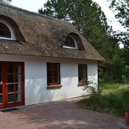 Holiday Juhani - 3-5km From The Sea In Western Jutland By Interhome *